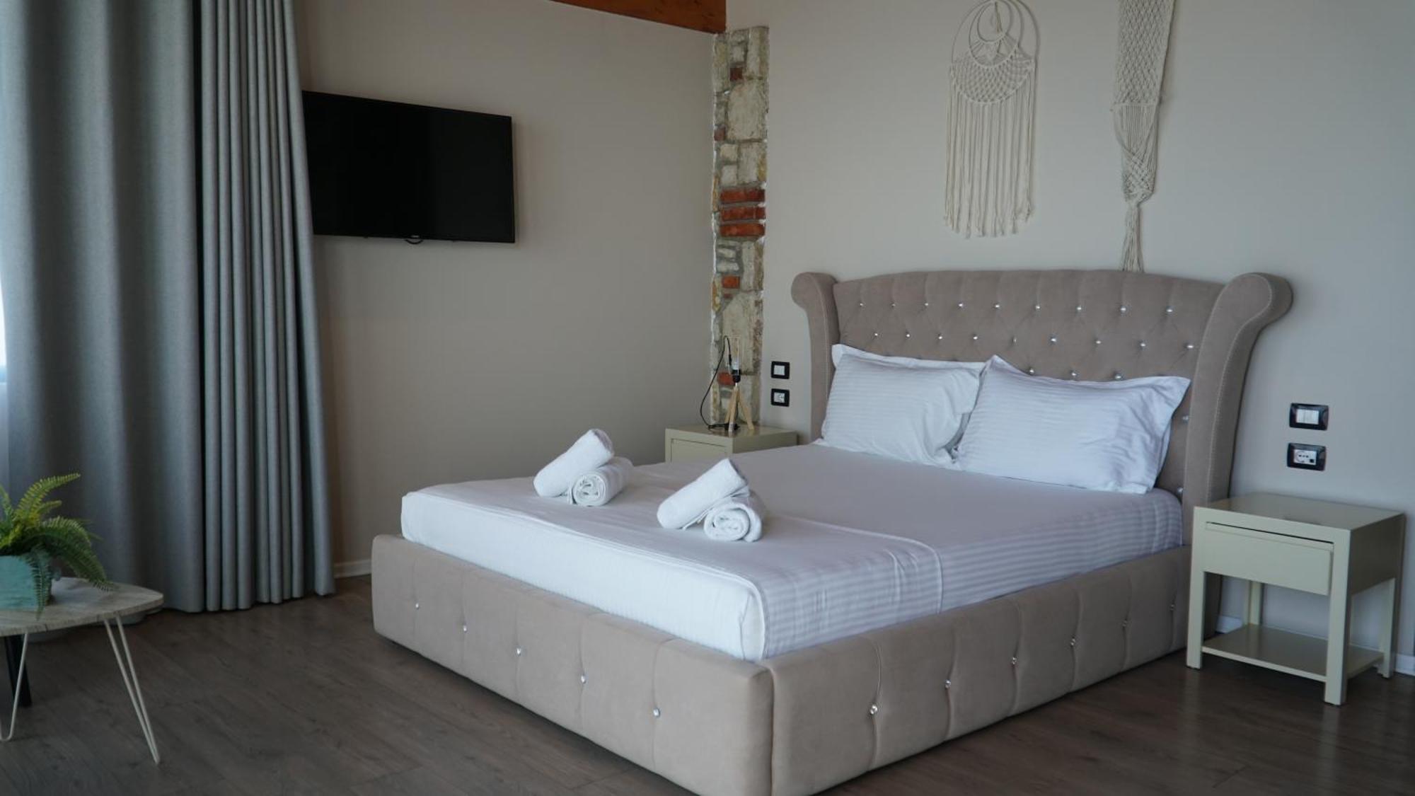 Hotel Natali *